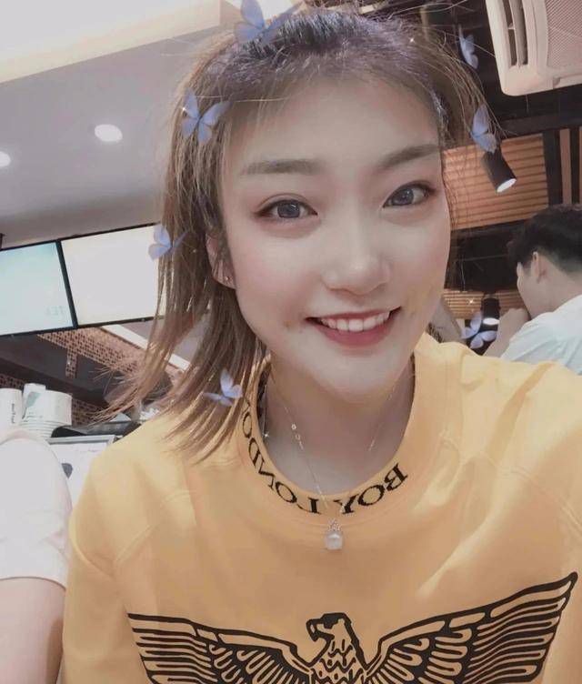 赛后德里赫特在社交媒体上晒出自己的比赛照片，并写道：“今天对阵沃尔夫斯堡的坚实胜利，很高兴能重返球场，期待在2024年强势归来！